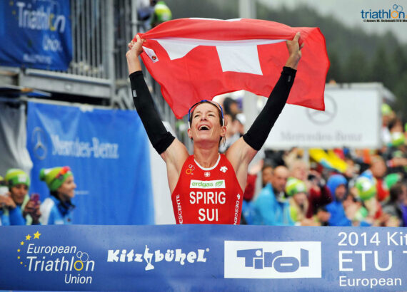 2014: Im österreichischen Kitzbühel wird Nicola zum vierten Mal Triathlon-Europameisterin